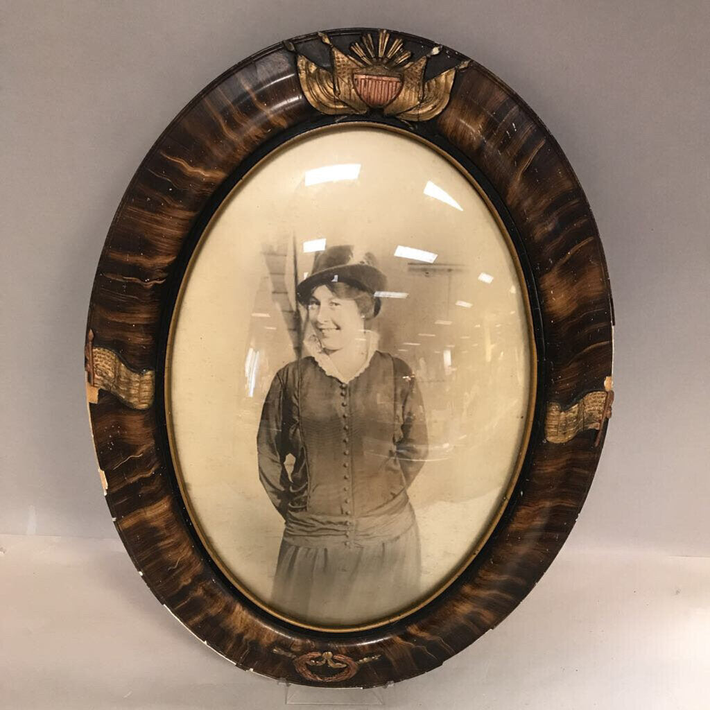 Antique Oval Convex Glass Portrait of a Lady Picture (25x19)(As Is)