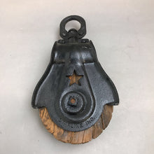 Load image into Gallery viewer, Antique Starline Barn Pulley (12x7x3)
