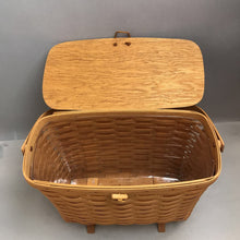 Load image into Gallery viewer, Longaberger 1993 Footed Swing Handle Magazine Basket Protector Hinged Lid (13x16x8)
