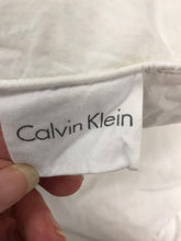 Load image into Gallery viewer, Calvin Klein Cotton White Comforter Queen
