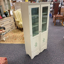 Load image into Gallery viewer, Kitchen Cabinet Cream/Green Painted (58x29x16)
