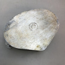 Load image into Gallery viewer, Guardian Service War Triangular Pot w/ Lid (4.5x11x7)
