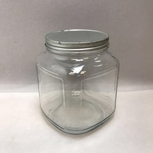 Load image into Gallery viewer, Anchor Hocking 2-Quart Cracker Jar (6.5&quot;) (3 Available)
