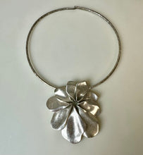 Load image into Gallery viewer, Robert Lee Morris RLM Soho Large Silver Plated Modern Flower Statement Necklace
