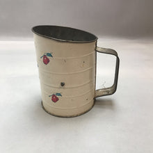 Load image into Gallery viewer, Vintage Bromwell 3-Cup Flour Sifter (6&quot;)
