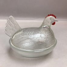 Load image into Gallery viewer, Vintage Indiana Glass Hen on a Nest Clear Dish (6.5&quot;)
