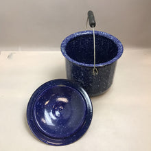 Load image into Gallery viewer, Vintage Dark Blue Speckled Paneled 3 Gallen Granite Ware Pail with Lid (9&quot;)

