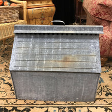 Load image into Gallery viewer, Galvanized Metal Metal Chicken Barn / Chicken Barn (20x17x23)
