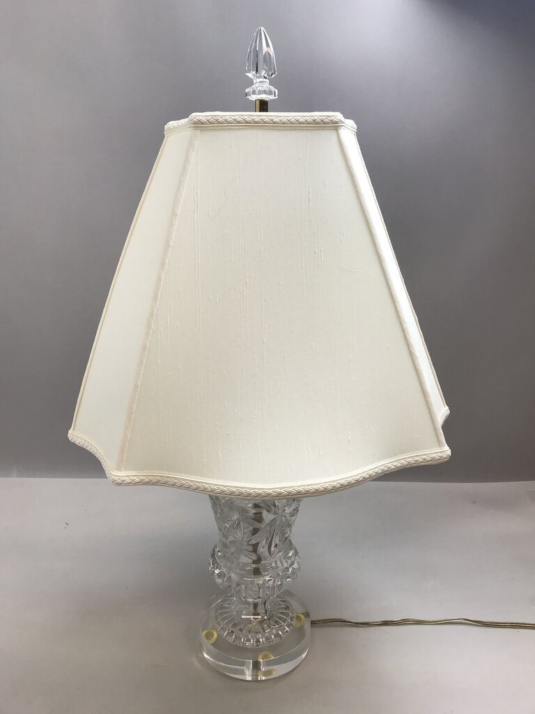 Crystal 3-Way Table Lamp with Acrylic Base (25