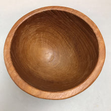 Load image into Gallery viewer, Vintage Aristacraft Wood Handcrafted Bowl (4x6)

