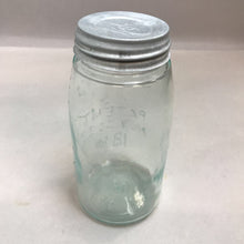 Load image into Gallery viewer, Vintage Mason&#39;s Patent Nov 30th 1858 Blue Jar with Lid 32oz
