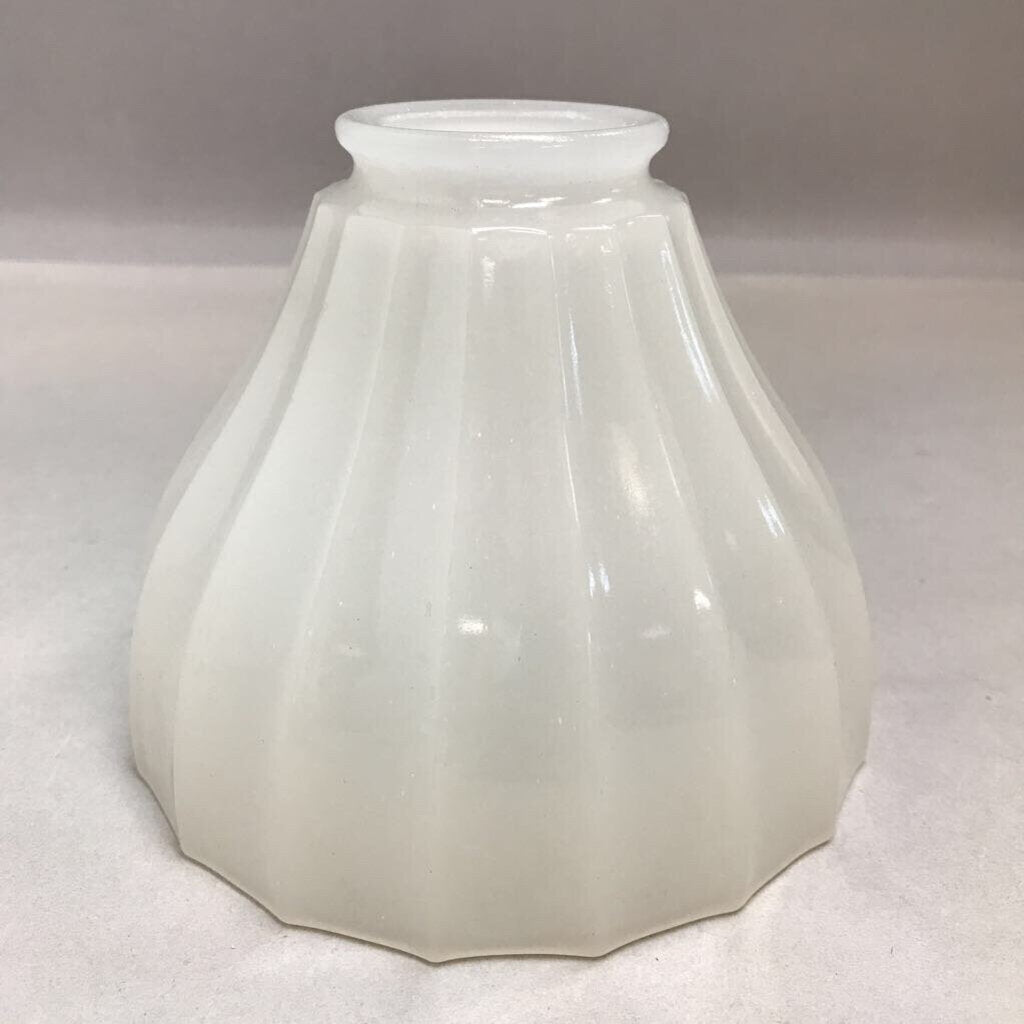 Antique Opalescent Milk Glass Lamp Shade Ribbed (4.5x5.5)