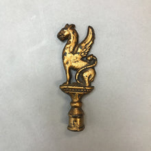 Load image into Gallery viewer, Antique Gold-Finish Pegasus/Griffin Lamp Finial (~4 5/8&quot;)
