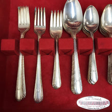Load image into Gallery viewer, Wm. Rogers &#39;Regent&#39; Silverplate Flatware Set (71pc)
