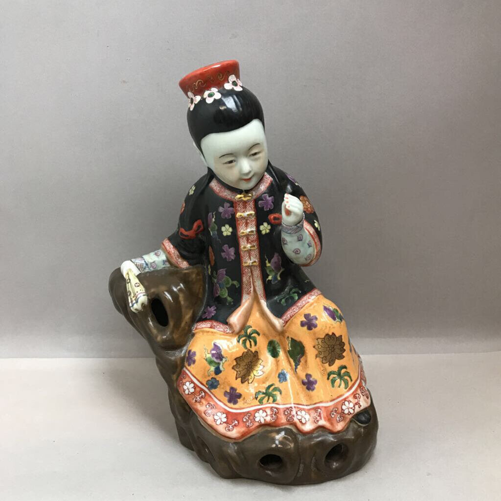 Vintage Chinese Figurine - Mandarin Woman with Fan (~14
