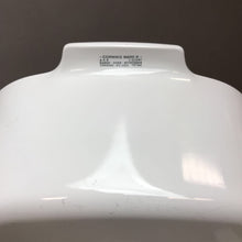 Load image into Gallery viewer, Corningware Spice of Life Casserole Dish (5qt)
