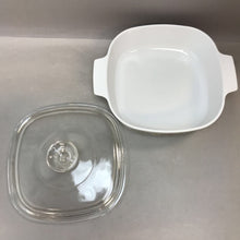 Load image into Gallery viewer, Corningware Spice of Life Casserole Dish (2qt)
