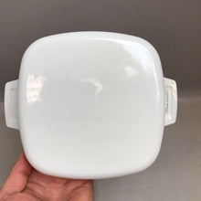 Load image into Gallery viewer, Corningware Spice of Life Casserole Dish (1qt)
