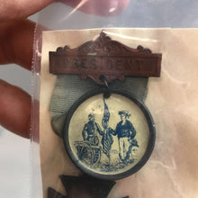 Load image into Gallery viewer, Woman&#39;s Relief Corps Medal, President (3x1.5)
