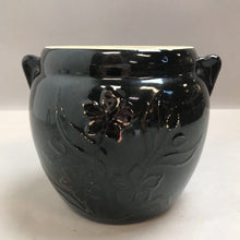 Load image into Gallery viewer, Vintage Black Pottery Planter with Flowers (7&quot;)
