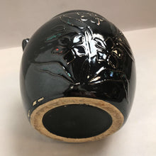 Load image into Gallery viewer, Vintage Black Pottery Planter with Flowers (7&quot;)

