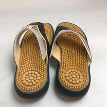 Load image into Gallery viewer, Old Friend Chestnut Stony Massage Sandals M8
