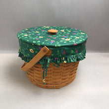 Load image into Gallery viewer, Lognaberger Hostess Sewing Basket #132334 (1996) (~9x13x13)
