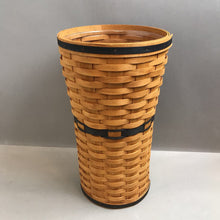 Load image into Gallery viewer, Longaberger JW Collection Umbrella Basket (1994) (~17.5x10x10)
