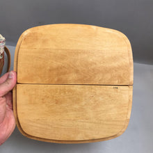 Load image into Gallery viewer, Longaberger Mother&#39;s Day Basket #11OCPS (1992) (~5x10.5x10)
