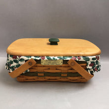 Load image into Gallery viewer, Longaberger Christmas Collection Holiday Cheer Basket (1996) (~4x12x8.5)
