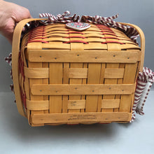 Load image into Gallery viewer, Longaberger Sweetheart Precious Treasures Basket #10456 (1995) (~8.5x13.5x11)
