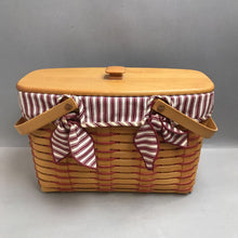 Load image into Gallery viewer, Longaberger Cherished Memories Sweetheart Basket, Red Accents #17531; Signed Jeff Longaberger (1998) (9x14x6.5)
