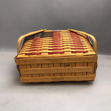 Load image into Gallery viewer, Longaberger 25th Anniversary Flag Basket w/ Liner, Protector (1998) (~11x16x8.5)
