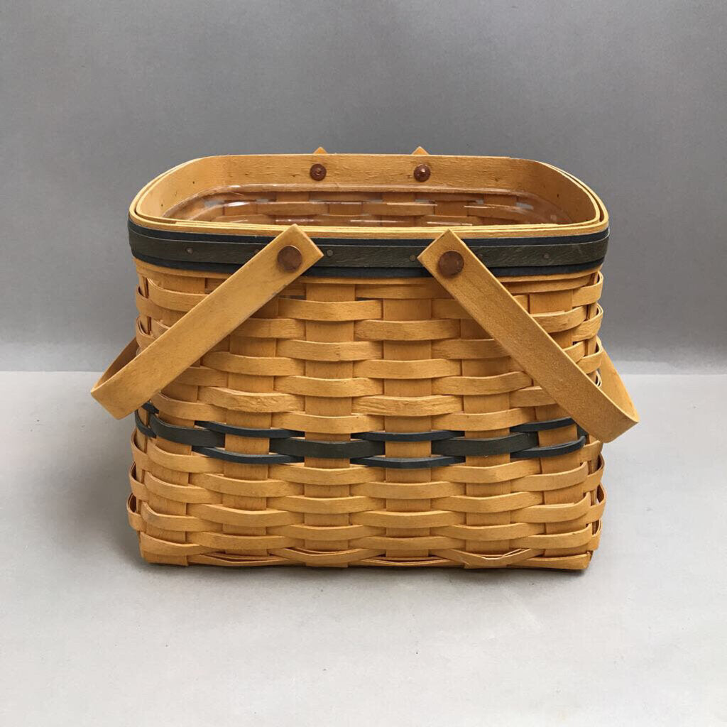 Longaberger Harbor Basket w/ Insert (1998 (~8x10x9)