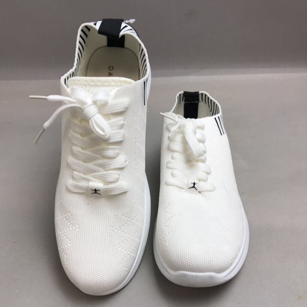 DANSKIN ENERGY Stretchy Lace Up Slip On Sneakes White Women's Size 10