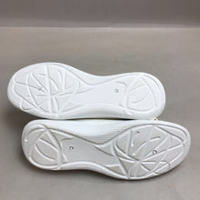 Load image into Gallery viewer, DANSKIN ENERGY Stretchy Lace Up Slip On Sneakes White Women&#39;s Size 10

