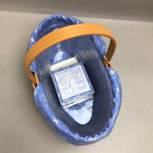 Load image into Gallery viewer, Longaberger Century Celebration 2000 Basket (~5x10.5x6)
