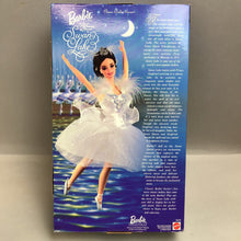 Load image into Gallery viewer, Mattel Barbie #18509 - Barbie as the Swan Queen in Swan Lake (13.5x8x3)
