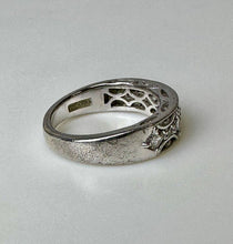 Load image into Gallery viewer, Tacori IV Sterling Cubic Zirconia Ring sz 9
