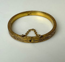 Load image into Gallery viewer, Vintage Hayward Gold Filled Hinged Child&#39;s Bangle Bracelet
