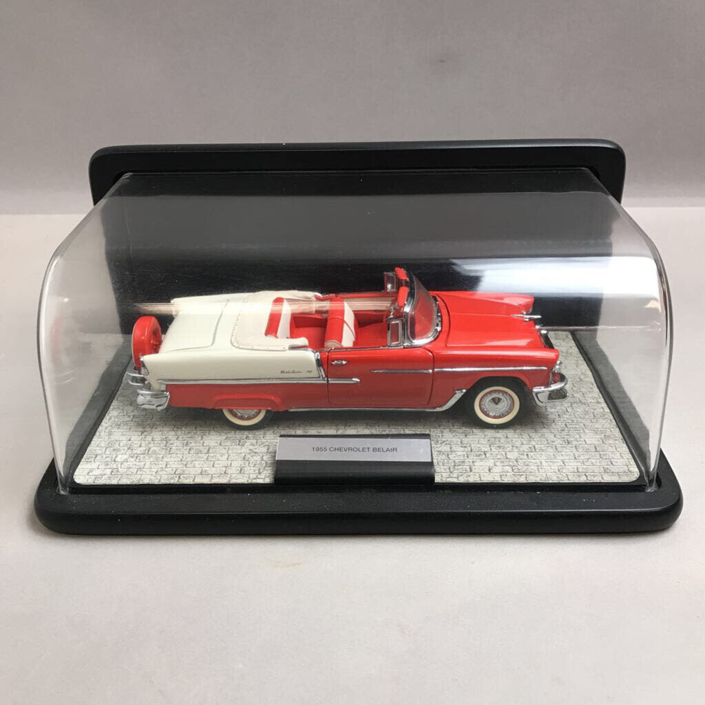 Franklin Mint 1955 Red Chevrolet Belaire Car w/ Display Case (11x6x5)