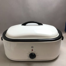 Load image into Gallery viewer, GE General Electric 18 Quart Slow Cooker Roaster Oven Model White Enamel
