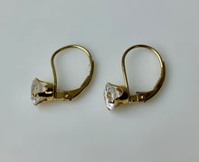 Load image into Gallery viewer, 14K Gold Cubic Zirconia Earrings (1.5g)
