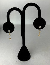 Load image into Gallery viewer, 10K Gold White Topaz Drop Earrings (2.0g)
