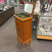 Load image into Gallery viewer, Jewerly Armoire (40x17x12)
