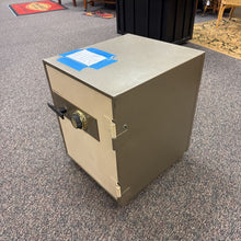 Load image into Gallery viewer, Vanguard 2.0 Combination Lock Safe (23x18x20)
