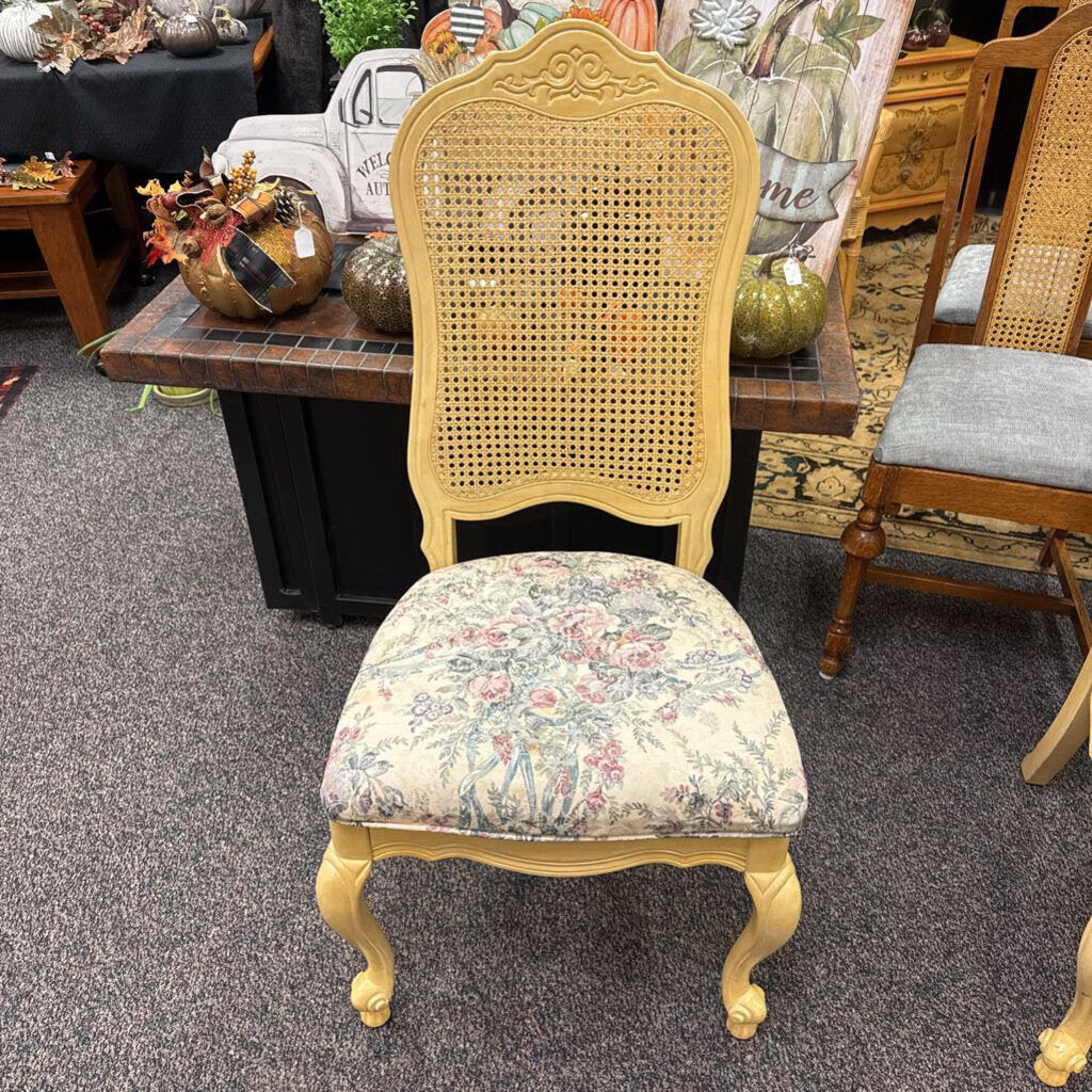 Cream Chair Floral Print (43x22x24)