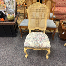 Load image into Gallery viewer, Cream Chair Floral Print (43x22x24)
