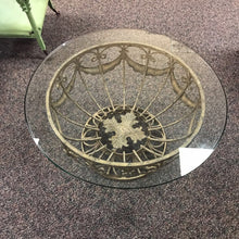 Load image into Gallery viewer, Round Glass Top Table (40x40x20)
