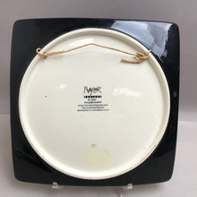 Load image into Gallery viewer, Decorative Cat Plate (9.5x9.5)
